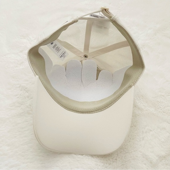 Lululemon Soft Cream Baller Hat - Picture 5 of 7